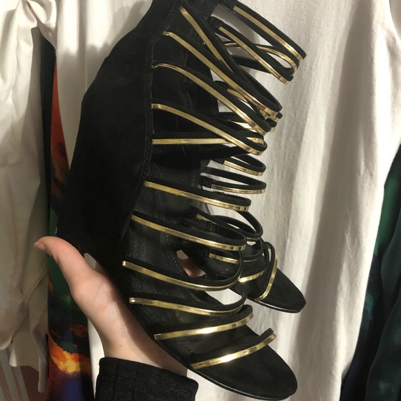 Express Strappy Wedges - Picture 2 of 3